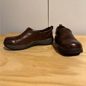 L.L. Bean Women's Brown leather Slip-On Loafers